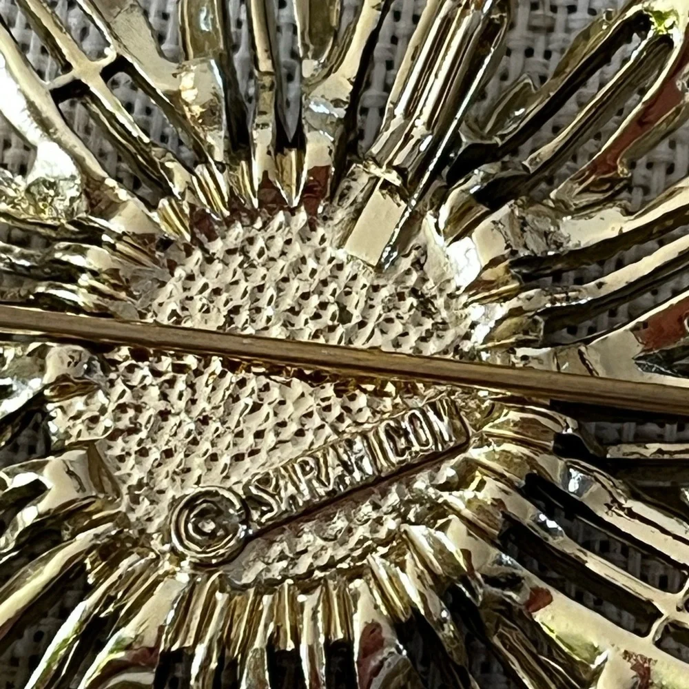 Gold and Brown Sunburst  SARAH COVENTRY Vintage Large Flower Sunflower Brooch